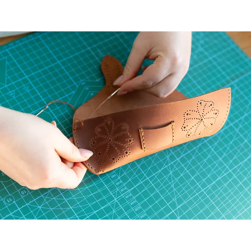 BeaverCraft Glasses Case Set Leather Crafting Kit