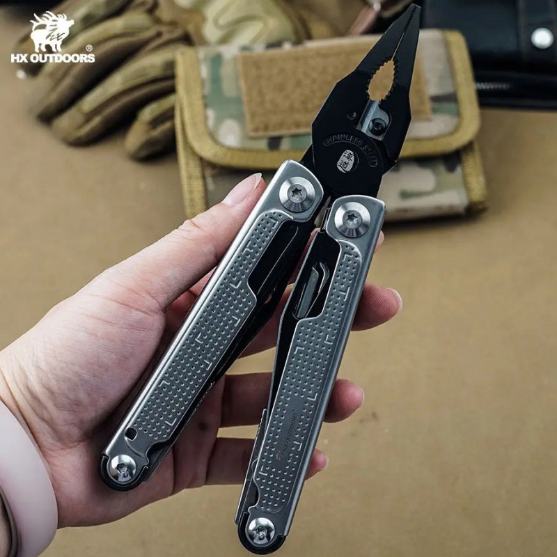 HX Outdoors Eaglite Multi-Tool Black and Silver