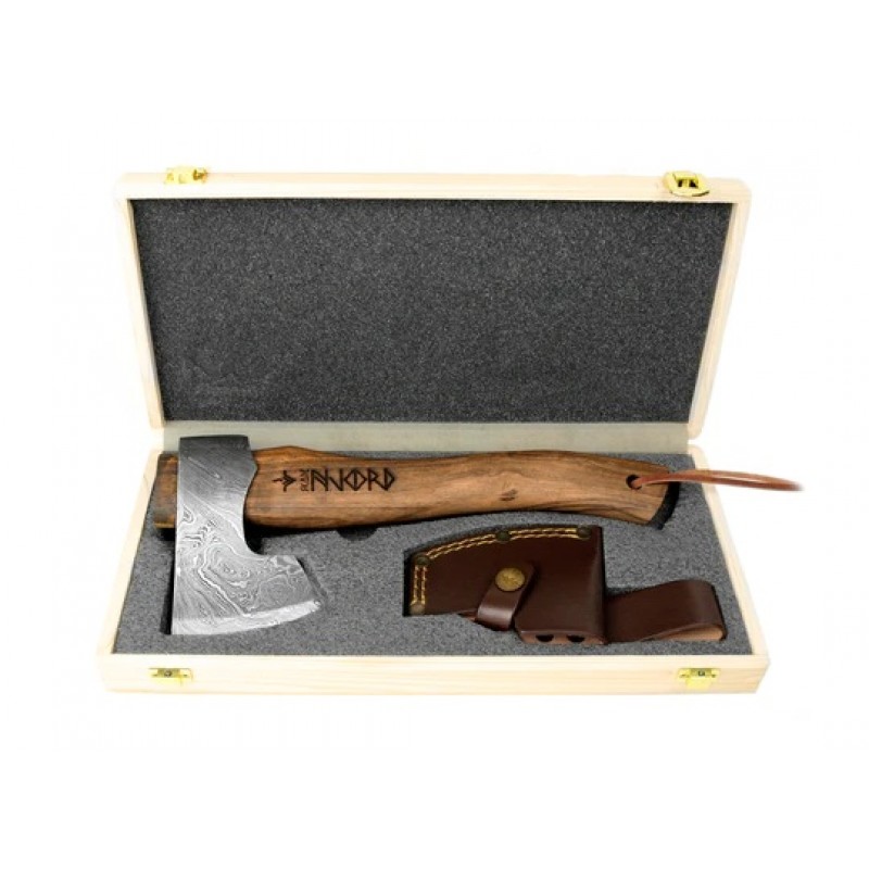 Njord Skade Small Camp Axe - 8cm Damascus Blade, Red Wood Handle, 584g with Wooden Gift Box