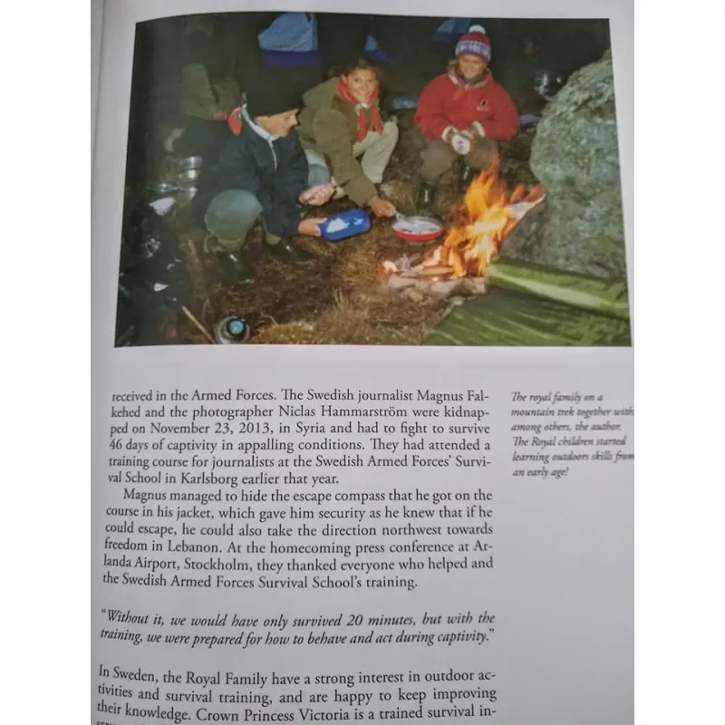 Outdoors the Scandinavian Way - Survival Skills by Lars Fält